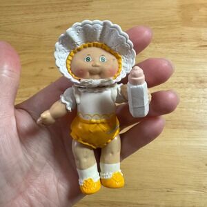 Cabbage Patch Kids Mini Doll Baby Bottle Yellow Diaper Bonnet 1984 Toy